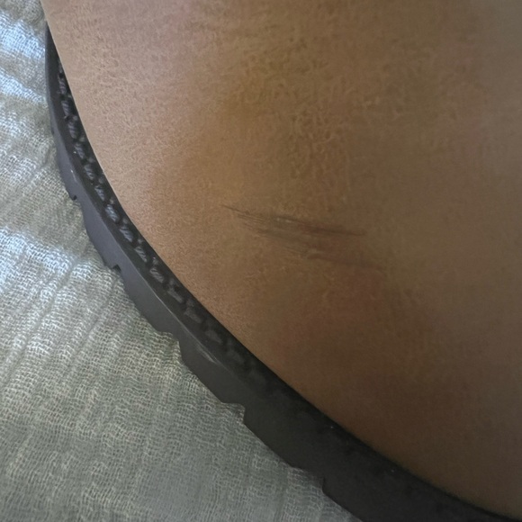 Jodi Lace up Ankle Boot with Shearling Collar - Picture 4 of 7